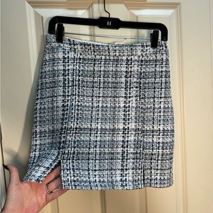 Francesca‘s high-rise mini skirt